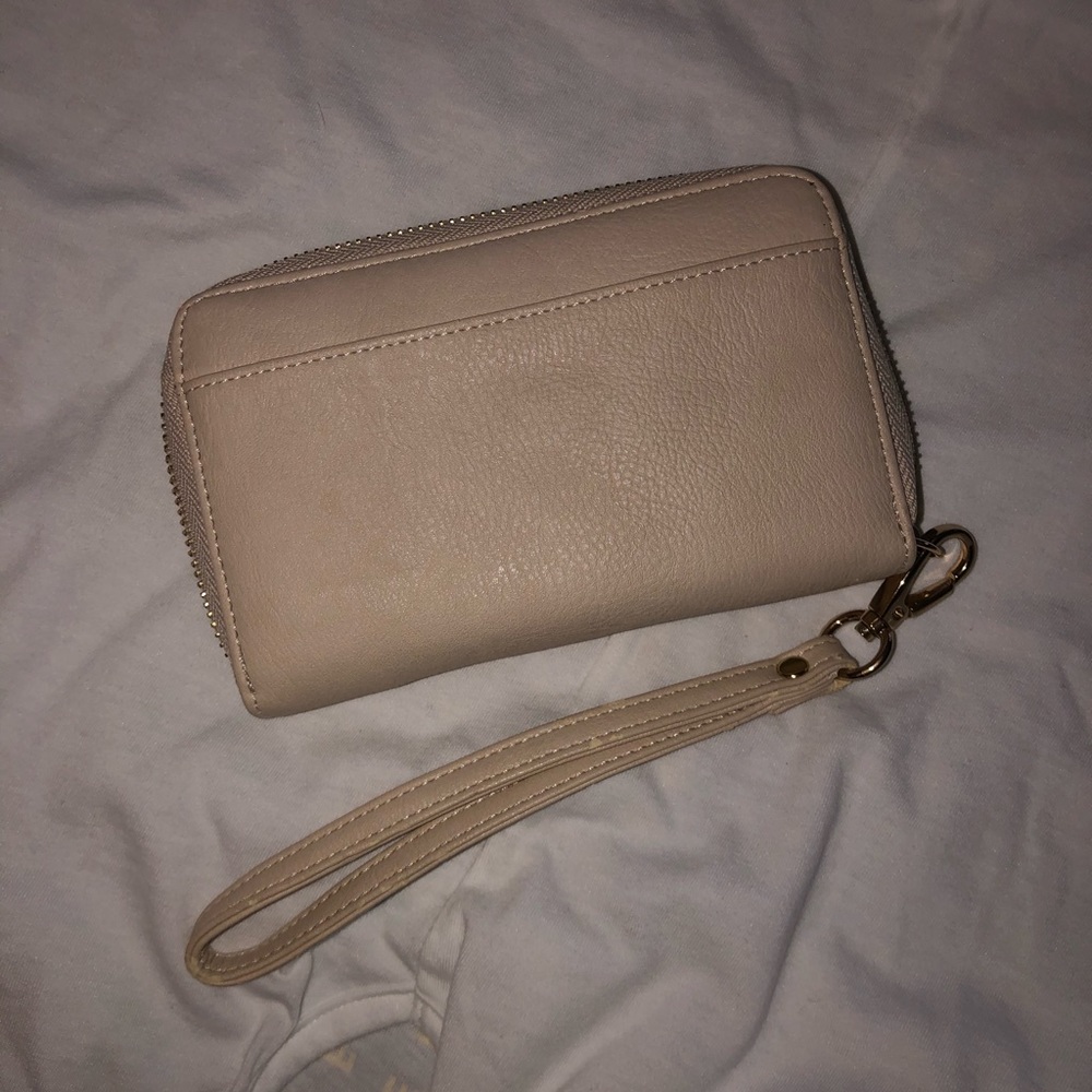 Wristlet